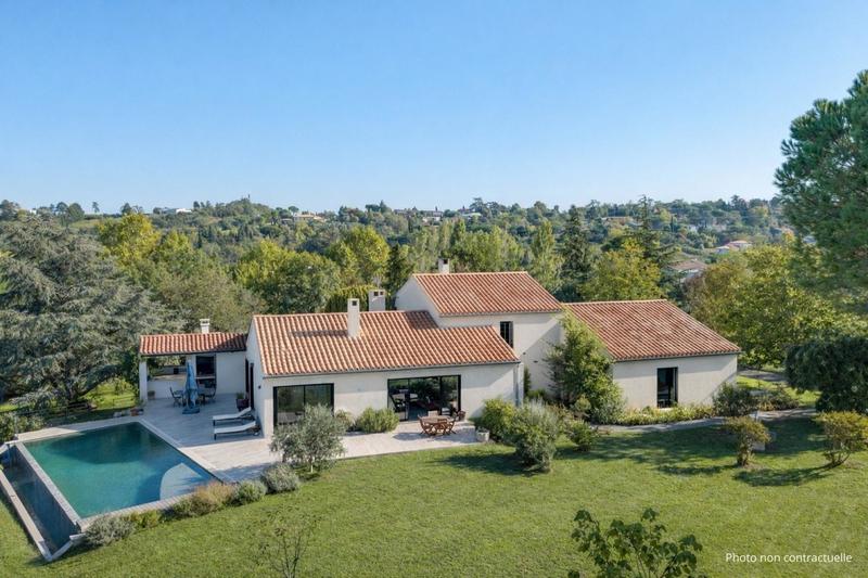 Villa - 283 m² - 7 pièces