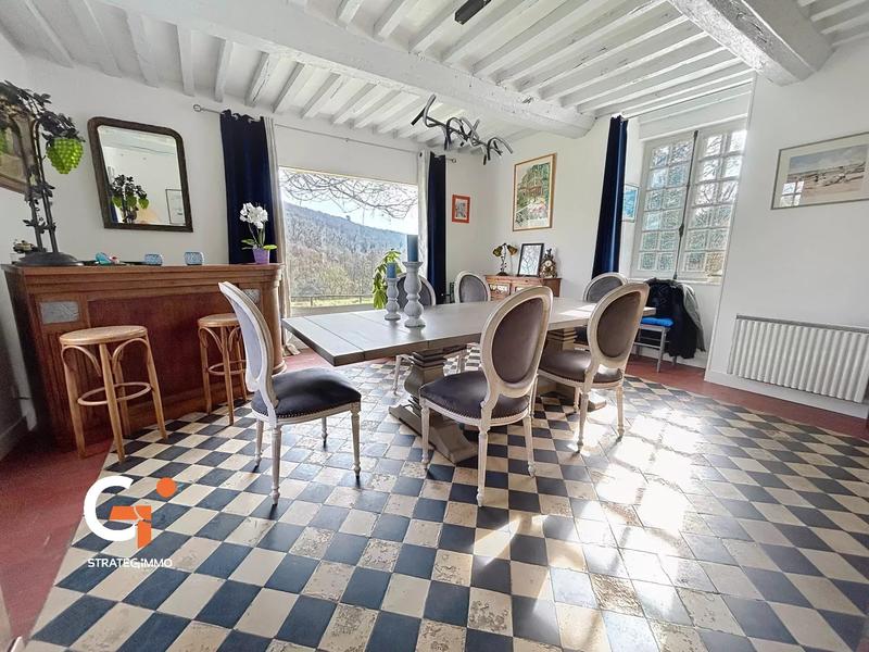 Maison - 189 m² - 7 pièces