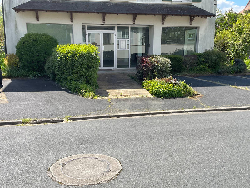 Local commercial - 145 m²