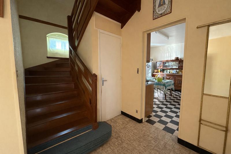 Maison - 165 m² - 9 pièces