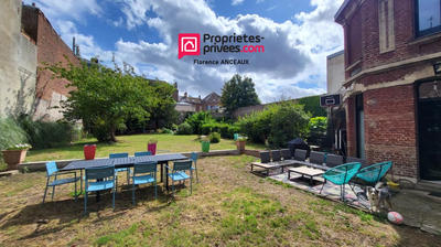 Maison - 326 m² - 8 pièces