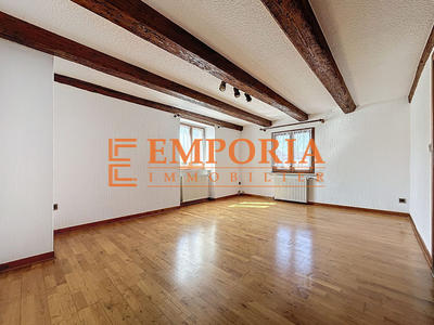 Maison - 171 m² - 8 pièces