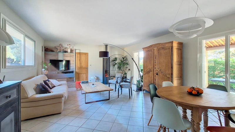 Maison - 155 m² - 5 pièces