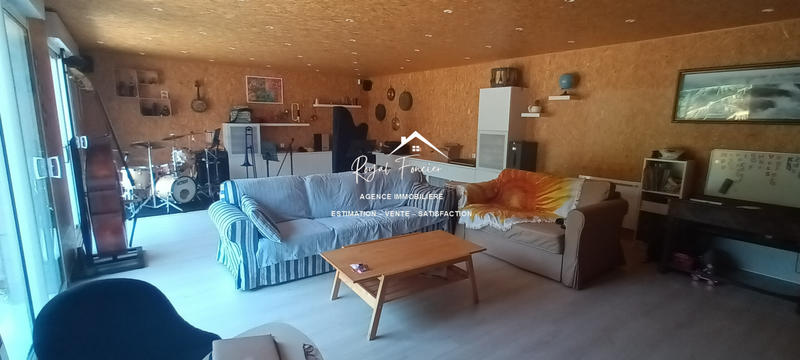 Maison contemporaine - 200 m² - 7 pièces