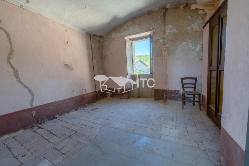 Maison - 87 m² - 5 pièces