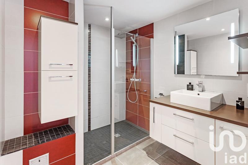 Appartement - 70 m² - 4 pièces