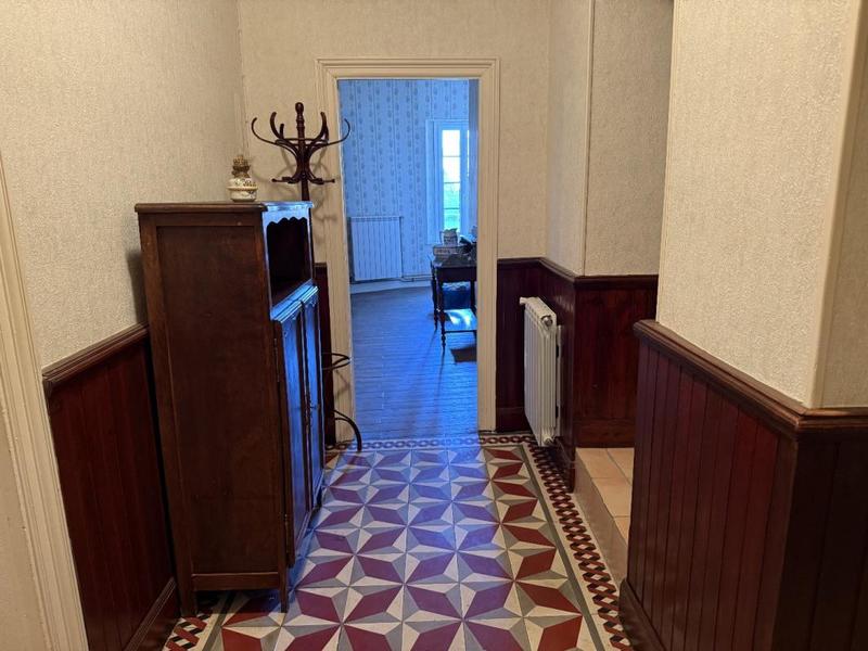 Maison de ville - 225 m² - 8 pièces