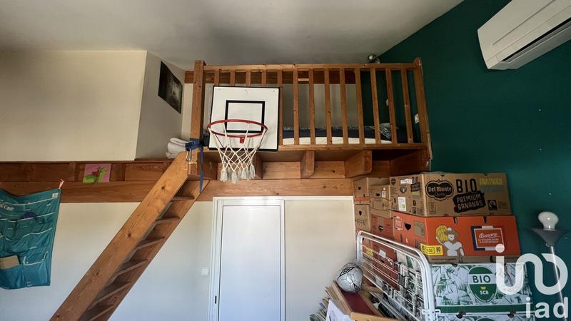 Maison - 182 m² - 8 pièces