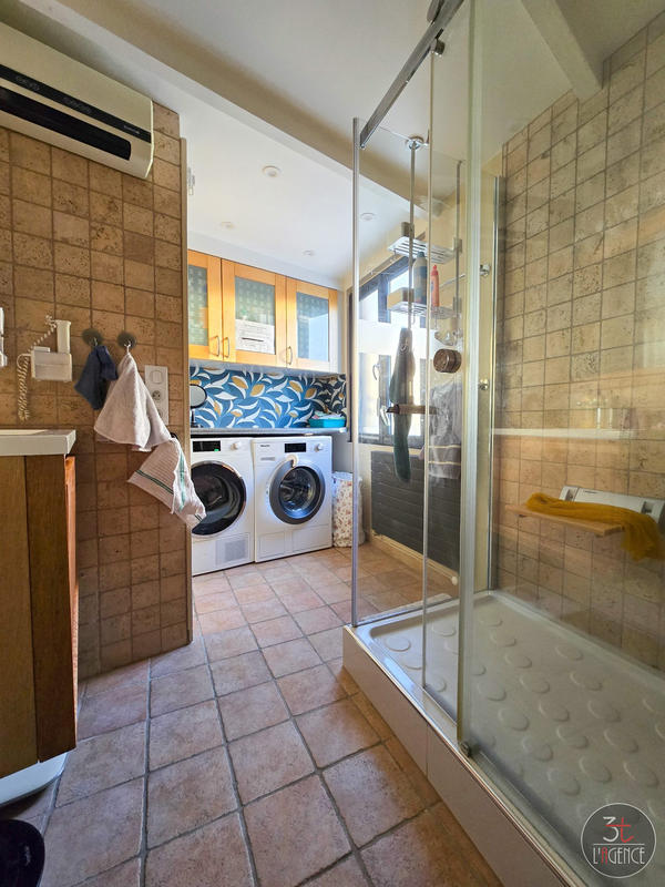 Appartement - 84 m² - 4 pièces