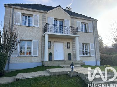 Maison - 168 m² - 6 pièces