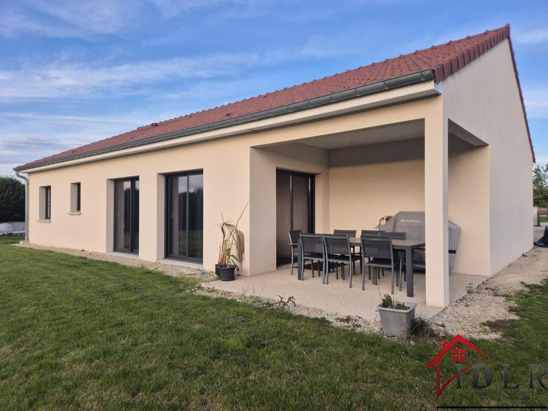 Maison - 105 m² - 5 pièces