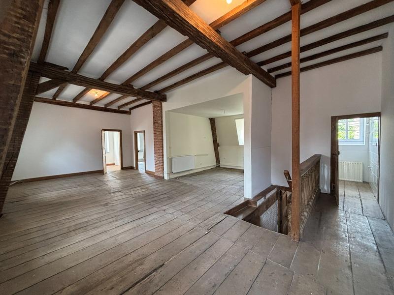 Maison bourgeoise - 336 m² - 12 pièces