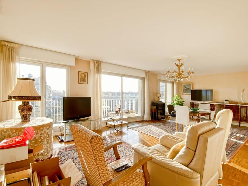 Appartement - 107 m² - 5 pièces