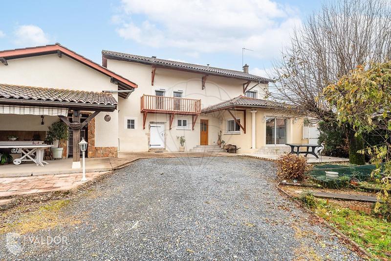 Maison - 150 m² - 5 pièces