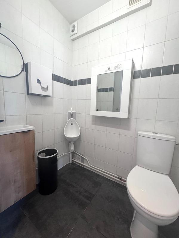 Fonds de commerce - 235 m²