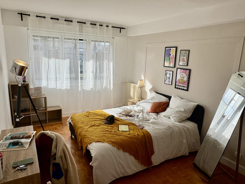 Chambre - 23 m² - 6 pièces