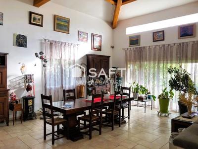 Villa - 160 m² - 5 pièces