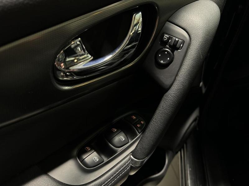 Nissan Qashqai Tekna Euro6 1.3 Dig-T 140ch Attelage