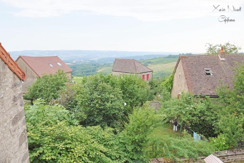 Maison - 240 m² - 10 pièces