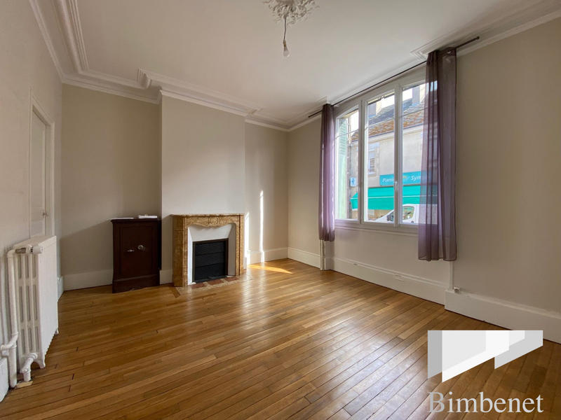 Maison ancienne - 141 m² - 7 pièces