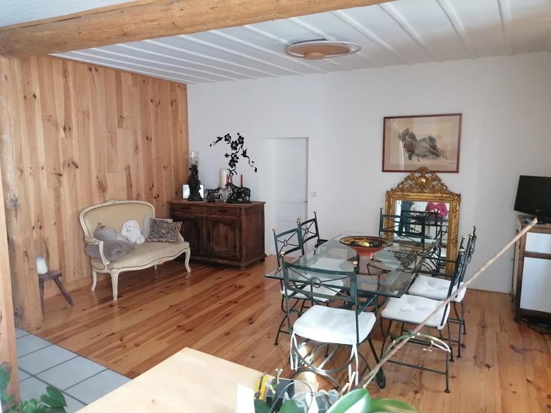 Maison - 172 m² - 8 pièces