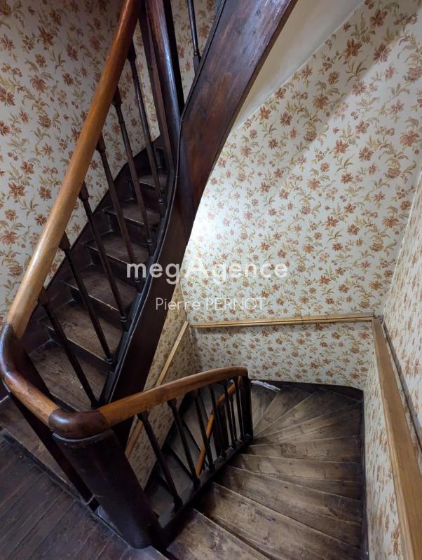 Maison - 141 m² - 5 pièces