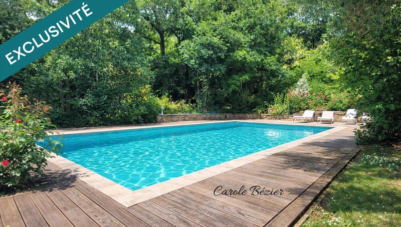 Maison - 255 m² - 8 pièces