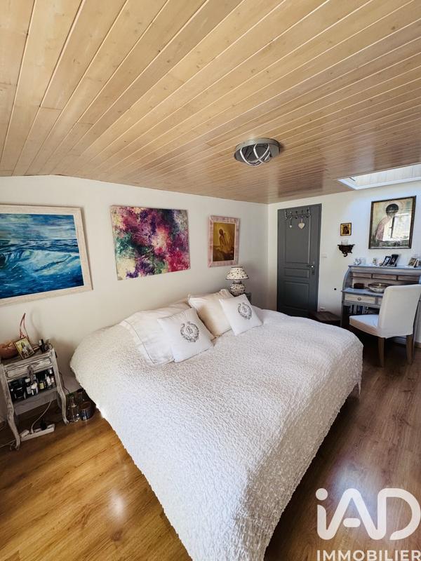 Maison - 180 m² - 6 pièces