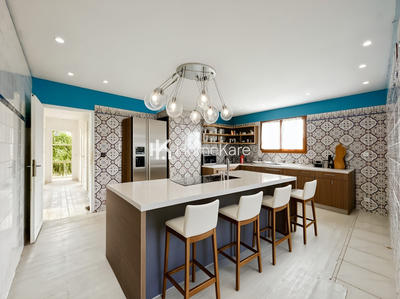 Maison - 120 m² - 4 pièces