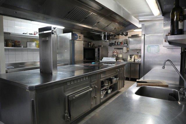 Maison - 746 m² - 15 pièces