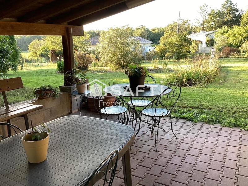 Maison - 97 m² - 5 pièces