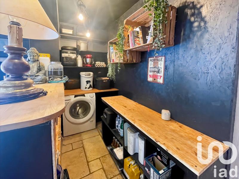 Maison - 227 m² - 7 pièces