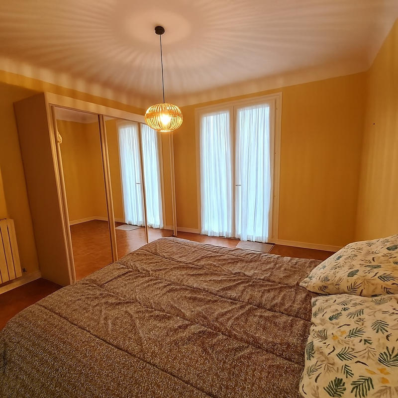 Appartement - 84 m² - 3 pièces