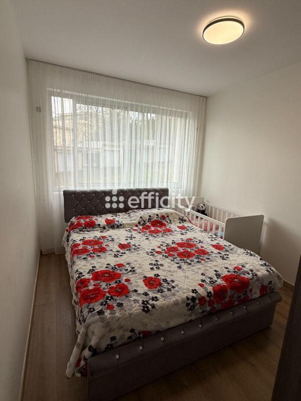 Appartement - 70 m² - 4 pièces