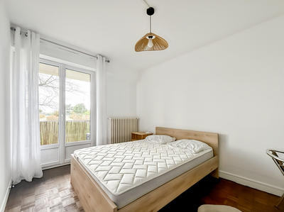 Appartement - 65 m² - 4 pièces