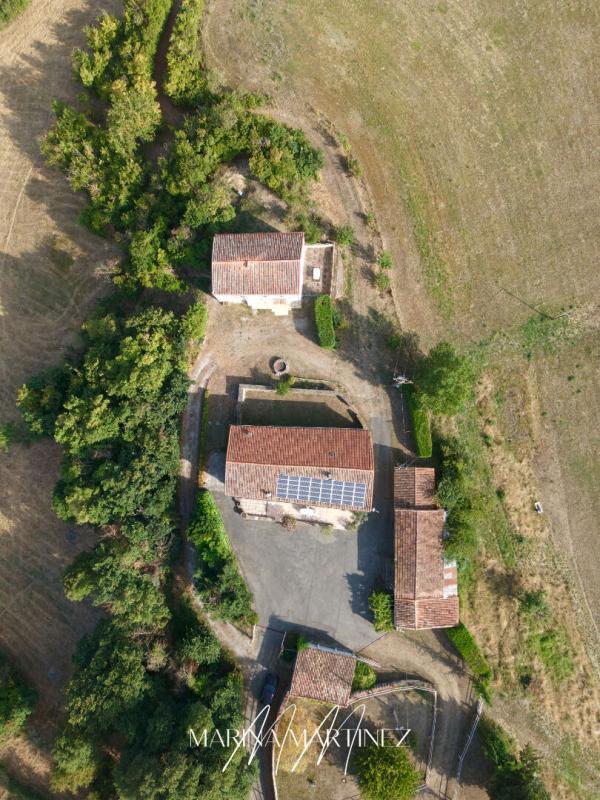 Corps de ferme - 362 m² - 14 pièces