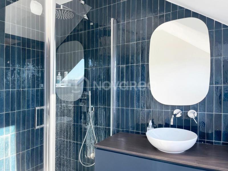 Appartement - 140 m² - 4 pièces