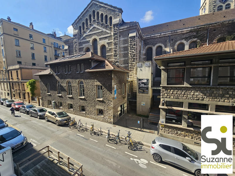 Appartement - 133 m² - 5 pièces