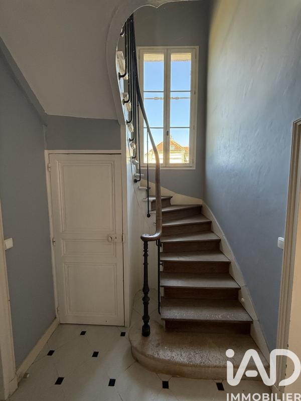 Maison - 170 m² - 6 pièces