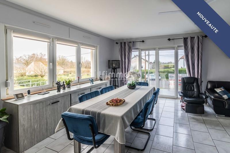 Maison - 99 m² - 5 pièces