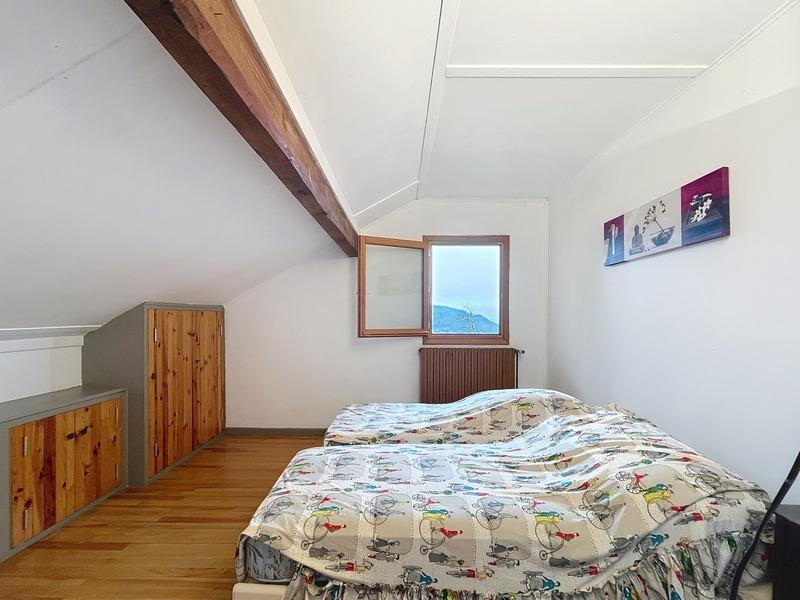 Maison - 83 m² - 5 pièces