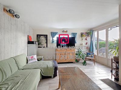 Maison - 80 m² - 5 pièces