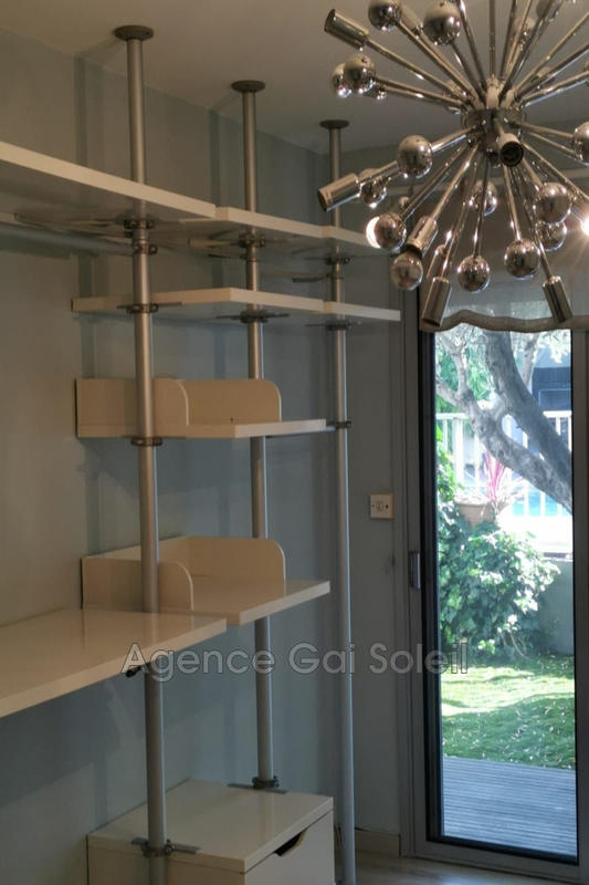 Villa - 250 m² - 7 pièces