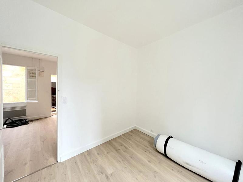 Immeuble - 82 m² - 5 pièces