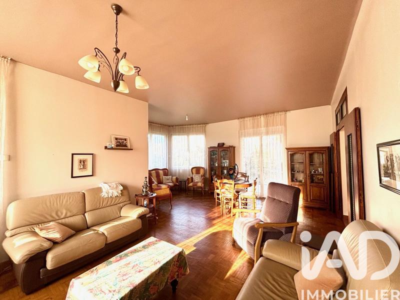 Maison - 162 m² - 8 pièces