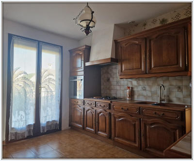 Maison - 200 m² - 5 pièces