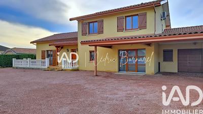 Maison - 182 m² - 7 pièces