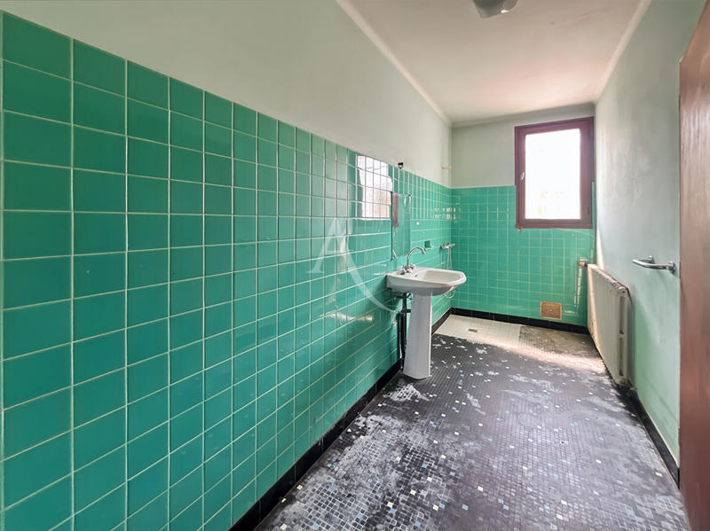 Maison - 111 m² - 4 pièces