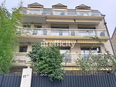 Appartement - 120 m² - 4 pièces