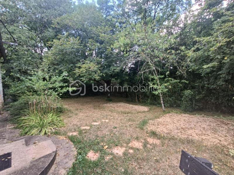 Maison en pierre - 151 m² - 7 pièces